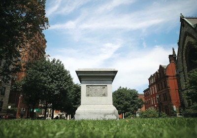 Empty Pedestal, Baltimore