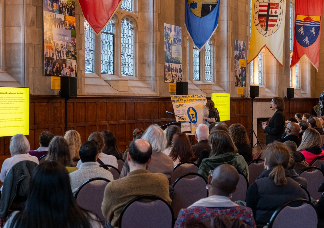 President Cadge leads a discussion in Great Hall