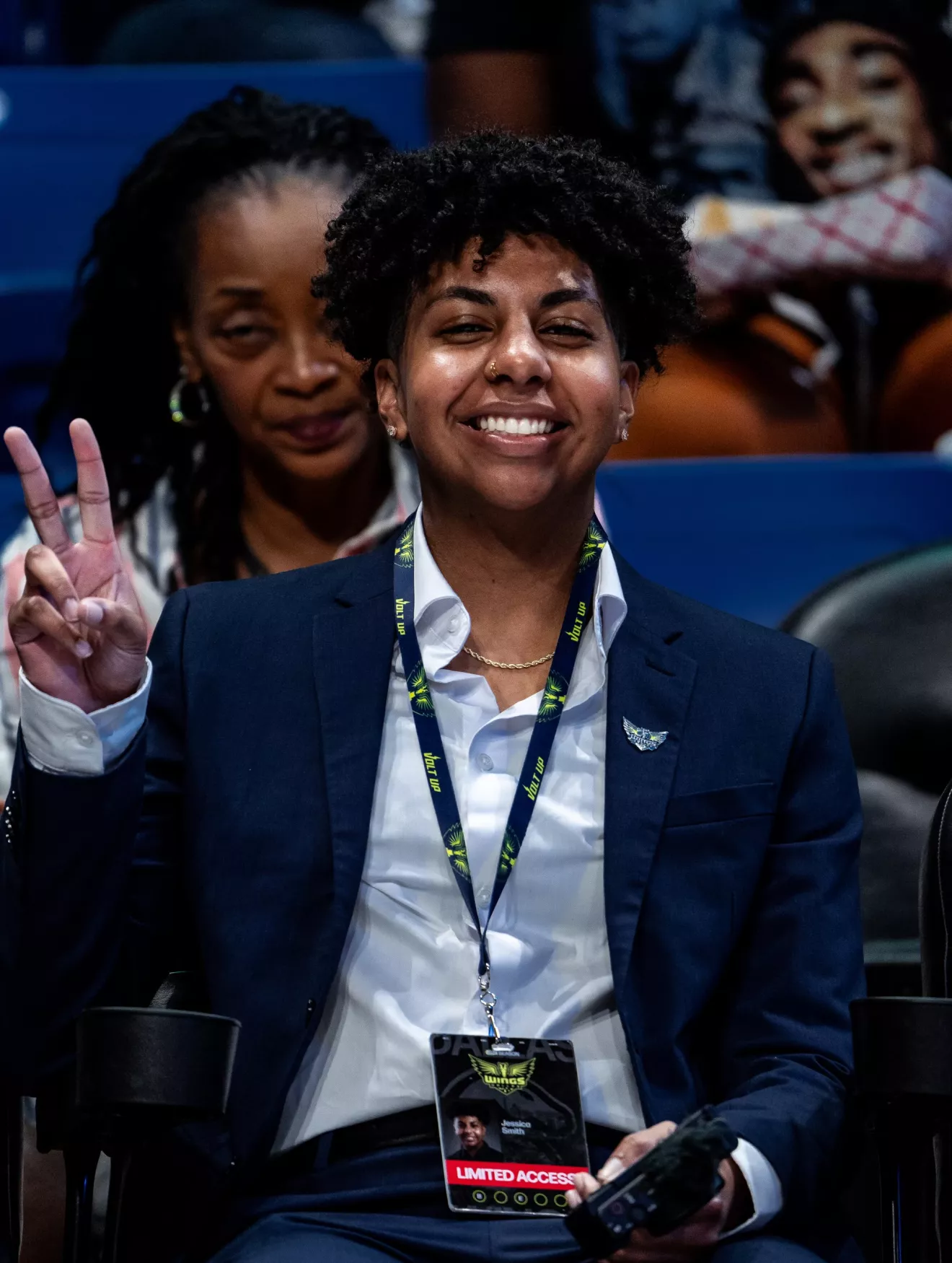 Jessica Smith '25 at basketball game