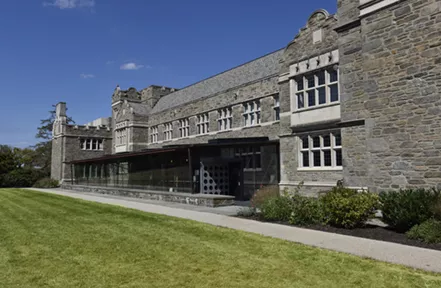 The lawn that is the roof of Carpenter Library